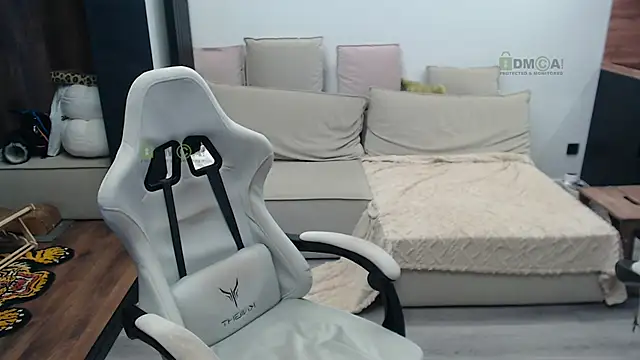 Snapshot of Sunny-Girl1 chatting on February 2026 06:31:01 AM Sunny-Girl1 online show from February 2026 06:31:01 AM