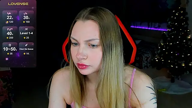 Snapshot of BiMolly chatting on January 2026 03:58:02 PM BiMolly online show from January 2026 03:58:02 PM