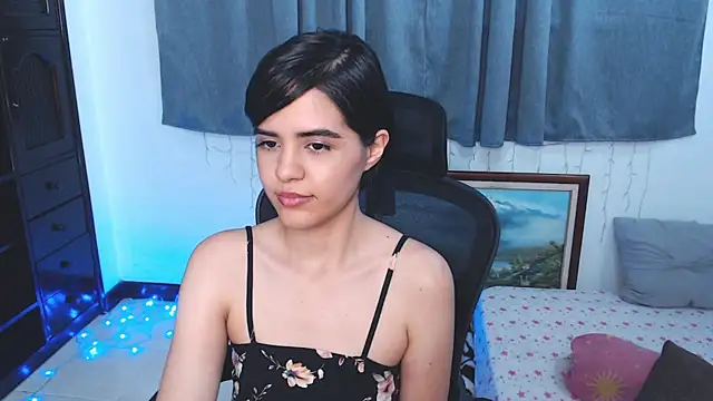 Snapshot of mia_collins_x chatting on June 2026 01:11:02 AM mia collins x online show from June 2026 01:11:02 AM