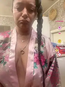 Snapshot of PichyPrettyPussy chatting on May 2026 03:20:02 PM PichyPrettyPussy online show from May 2026 03:20:02 PM