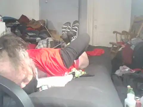 Snapshot of Valarie83 chatting on February 2025 03:31:02 AM Valarie83 online show from February 2025 03:31:02 AM