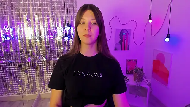 Snapshot of ElizaMild chatting on December 2024 04:46:02 PM ElizaMild online show from December 2024 04:46:02 PM