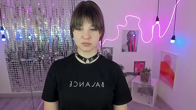 Snapshot of ElizaMild chatting on March 2025 04:42:02 PM ElizaMild online show from March 2025 04:42:02 PM