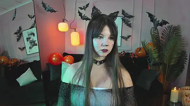 Snapshot of ElizaMild chatting on October 2025 01:34:01 PM ElizaMild online show from October 2025 01:34:01 PM