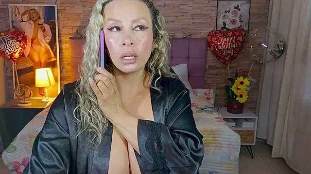 Snapshot of katalinahell2 chatting on March 2026 10:38:02 PM katalinahell2 online show from March 2026 10:38:02 PM