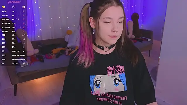 Mira Falls online show from April 2026 06:19:01 AM