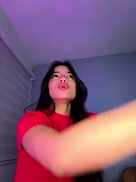 Snapshot of Sammy_pink chatting on December 2024 03:30:01 AM Sammy pink online show from December 2024 03:30:01 AM