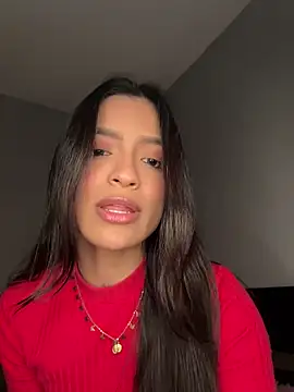 Snapshot of Sammy_pink chatting on December 2024 04:12:01 AM Sammy pink online show from December 2024 04:12:01 AM