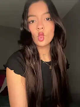 Snapshot of Sammy_pink chatting on January 2025 02:11:01 AM Sammy pink online show from January 2025 02:11:01 AM