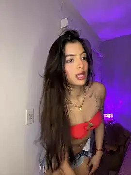 Snapshot of Sammy_pink chatting on February 2025 10:50:01 PM Sammy pink online show from February 2025 10:50:01 PM