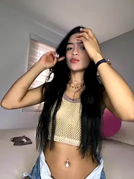 Snapshot of Sammy_pink chatting on October 2025 07:35:02 PM Sammy pink online show from October 2025 07:35:02 PM