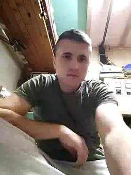 MrNoBoDy000 online show from December 2025 07:45:02 PM