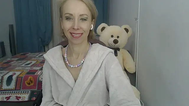 LuxuryNika online show from January 2025 04:01:02 PM