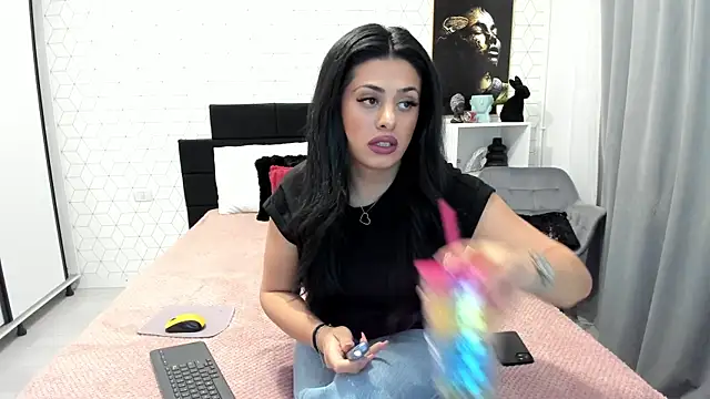 Heidix online show from April 2026 03:35:02 PM