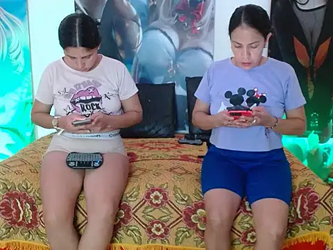 Bootycallhot online show from March 2026 02:22:02 PM