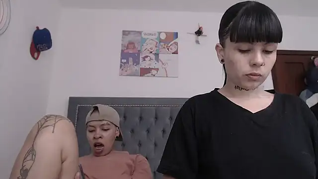 dulce maria x online show from March 2025 07:43:02 PM