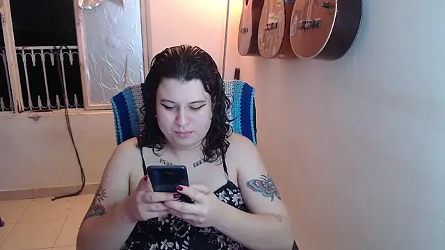 Snapshot of Smoke_trip_Alicia chatting on October 2025 02:57:02 AM Smoke trip Alicia online show from October 2025 02:57:02 AM