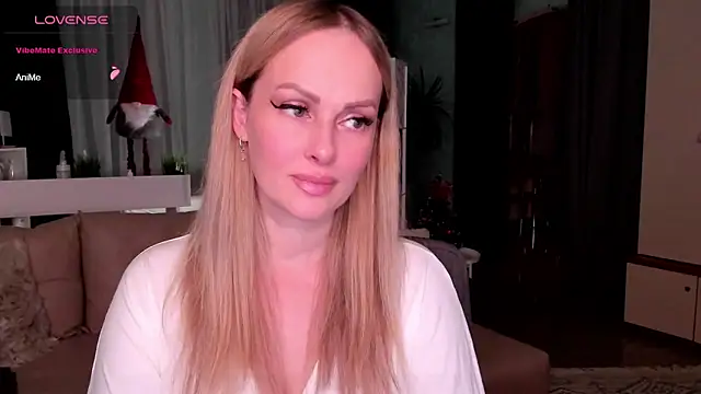 Snapshot of Libby_Nora chatting on December 2024 01:41:01 PM Libby Nora online show from December 2024 01:41:01 PM