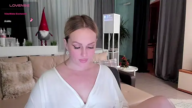 Snapshot of Libby_Nora chatting on January 2025 04:43:02 PM Libby Nora online show from January 2025 04:43:02 PM