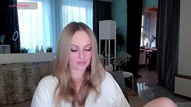 Snapshot of Libby_Nora chatting on January 2025 10:58:02 AM Libby Nora online show from January 2025 10:58:02 AM