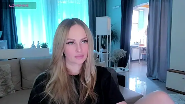 Snapshot of Libby_Nora chatting on February 2025 09:26:02 AM Libby Nora online show from February 2025 09:26:02 AM