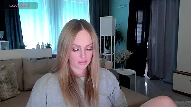 Snapshot of Libby_Nora chatting on February 2025 12:12:01 PM Libby Nora online show from February 2025 12:12:01 PM