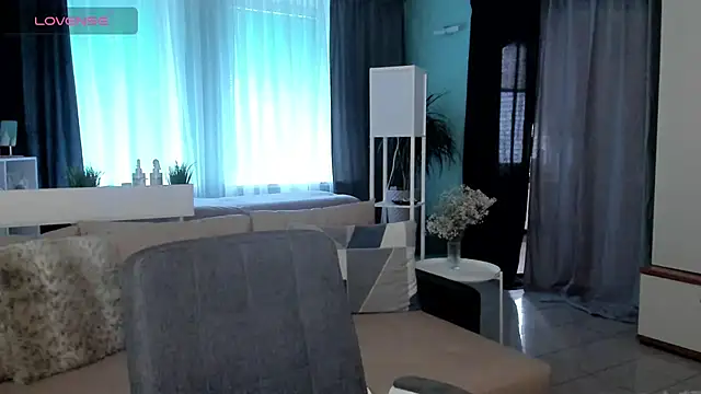 Snapshot of Libby_Nora chatting on February 2025 01:37:01 PM Libby Nora online show from February 2025 01:37:01 PM