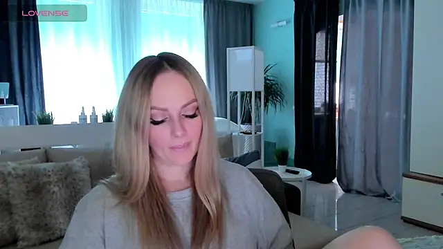 Snapshot of Libby_Nora chatting on March 2025 09:44:01 AM Libby Nora online show from March 2025 09:44:01 AM