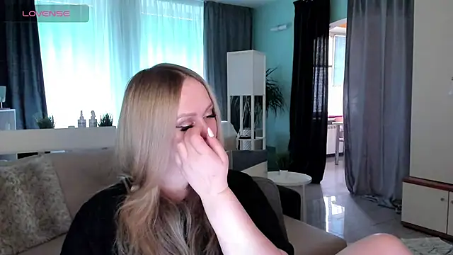 Snapshot of Libby_Nora chatting on March 2025 07:38:02 AM Libby Nora online show from March 2025 07:38:02 AM