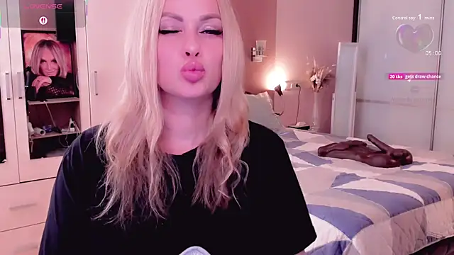 Snapshot of Libby_Nora chatting on September 2025 11:26:01 AM Libby Nora online show from September 2025 11:26:01 AM