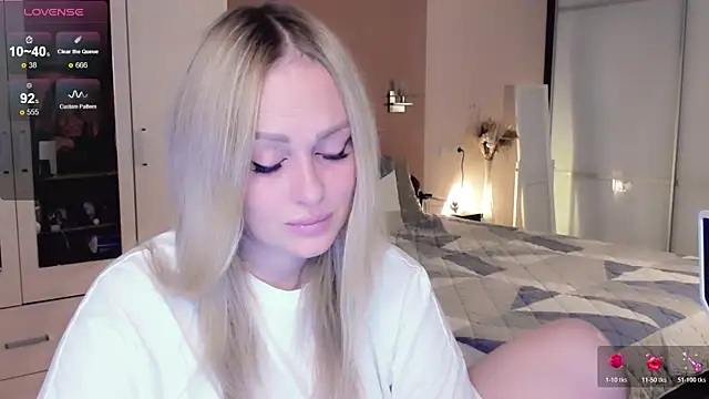 Snapshot of Libby_Nora chatting on October 2025 09:39:01 AM Libby Nora online show from October 2025 09:39:01 AM