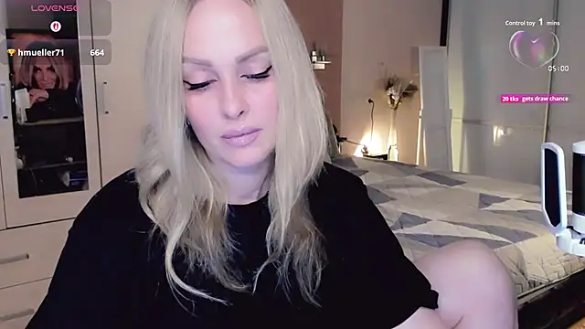 Snapshot of Libby_Nora chatting on October 2025 11:03:01 AM Libby Nora online show from October 2025 11:03:01 AM