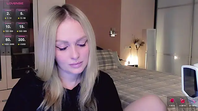 Snapshot of Libby_Nora chatting on November 2025 10:13:02 AM Libby Nora online show from November 2025 10:13:02 AM