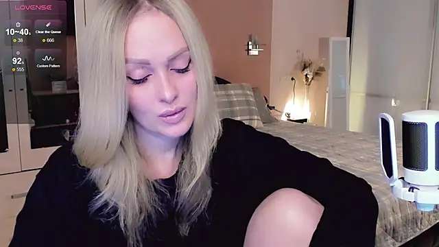 Snapshot of Libby_Nora chatting on November 2025 10:26:01 AM Libby Nora online show from November 2025 10:26:01 AM