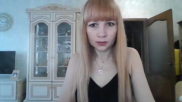 Snapshot of BarbaraKim chatting on April 2026 07:13:02 AM BarbaraKim online show from April 2026 07:13:02 AM