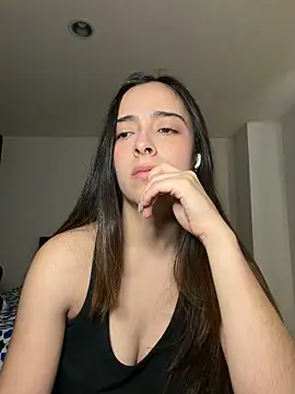 swrennn19 online show from November 2025 03:23:01 PM