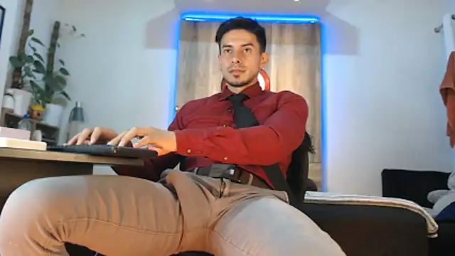 Snapshot of Andrew_4_ chatting on March 2026 12:59:02 AM Andrew 4 online show from March 2026 12:59:02 AM