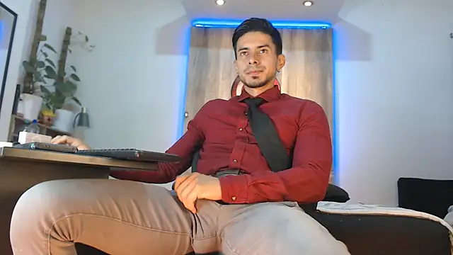 Snapshot of Andrew_4_ chatting on March 2026 03:12:01 AM Andrew 4 online show from March 2026 03:12:01 AM