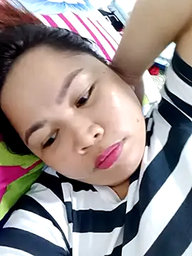 XXLorie 02 online show from March 2025 03:55:02 AM