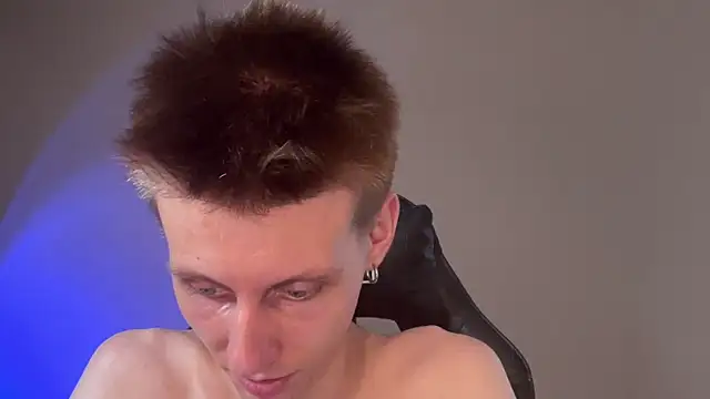 vladdymeow online show from January 2025 09:07:01 PM