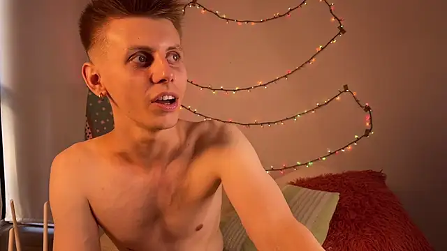 vladdymeow online show from February 2025 08:52:02 PM