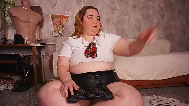 Evelively online show from March 2025 05:31:01 PM