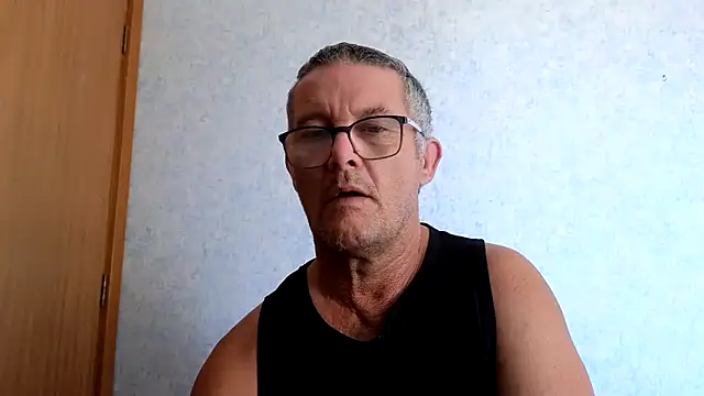 Snapshot of bigballnz chatting on February 2025 04:32:02 AM bigballnz online show from February 2025 04:32:02 AM