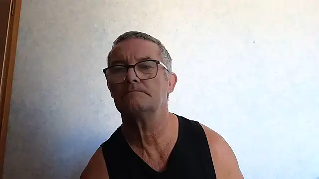 Snapshot of bigballnz chatting on February 2025 07:52:02 PM bigballnz online show from February 2025 07:52:02 PM