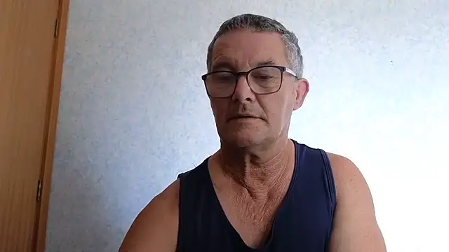 Snapshot of bigballnz chatting on February 2025 10:03:01 PM bigballnz online show from February 2025 10:03:01 PM