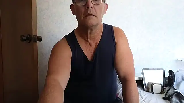 Snapshot of bigballnz chatting on February 2025 06:58:01 PM bigballnz online show from February 2025 06:58:01 PM