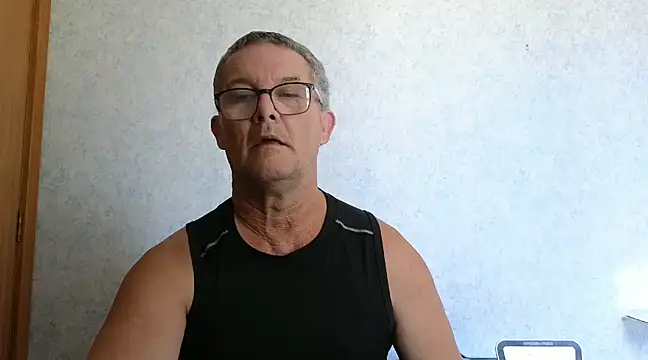 Snapshot of bigballnz chatting on February 2025 02:07:02 AM bigballnz online show from February 2025 02:07:02 AM