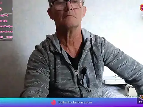 Snapshot of bigballnz chatting on February 2025 11:41:02 PM bigballnz online show from February 2025 11:41:02 PM