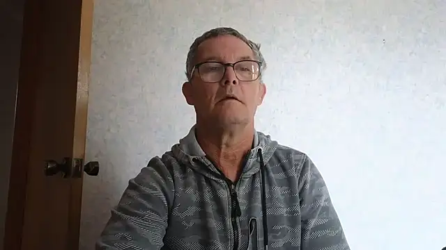 Snapshot of bigballnz chatting on March 2025 08:11:01 PM bigballnz online show from March 2025 08:11:01 PM