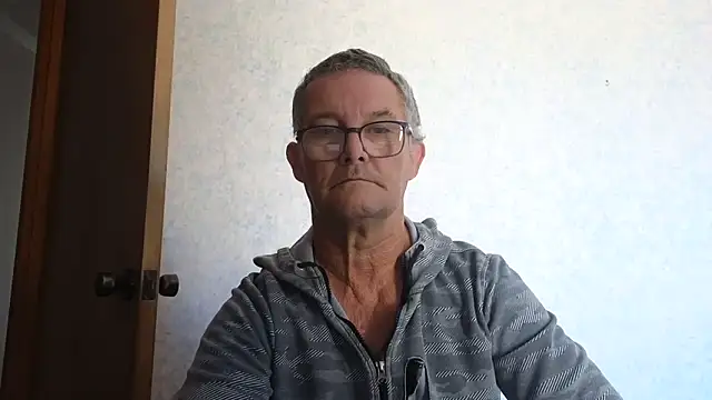 Snapshot of bigballnz chatting on March 2025 08:27:02 PM bigballnz online show from March 2025 08:27:02 PM